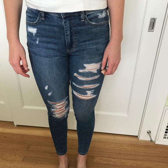Ripped Skinny Jean - Picture 1 of 4